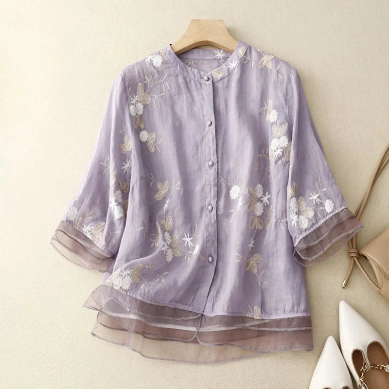 Sabina™ | Broderad blus